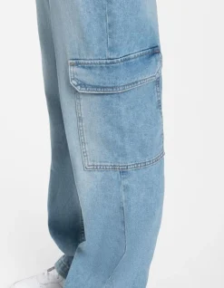 Jeans - Straight Fit