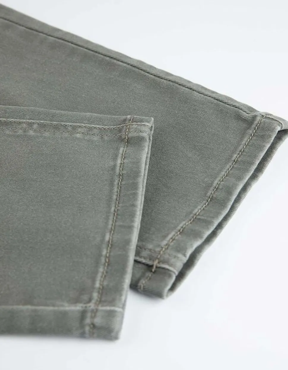 Jeans - Tapered Fit