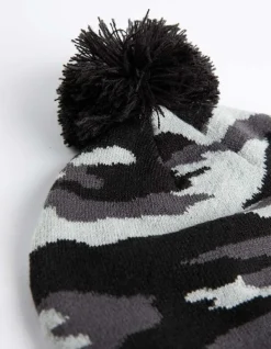 Muts Met Pompon - Omslag