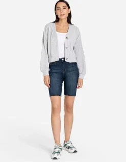 Short - Straight Fit