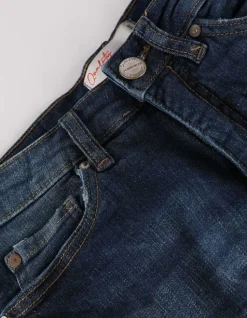 Short - Straight Fit