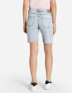 Short - Straight Fit