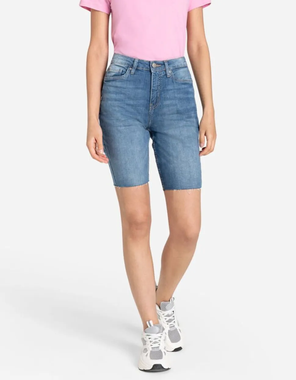 Short - Straight Fit
