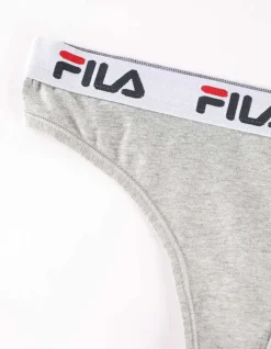 String - Fila