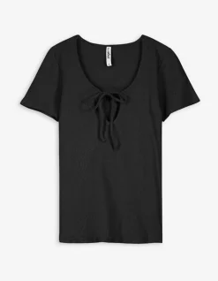 T-Shirt - Hals Met Cut-Out